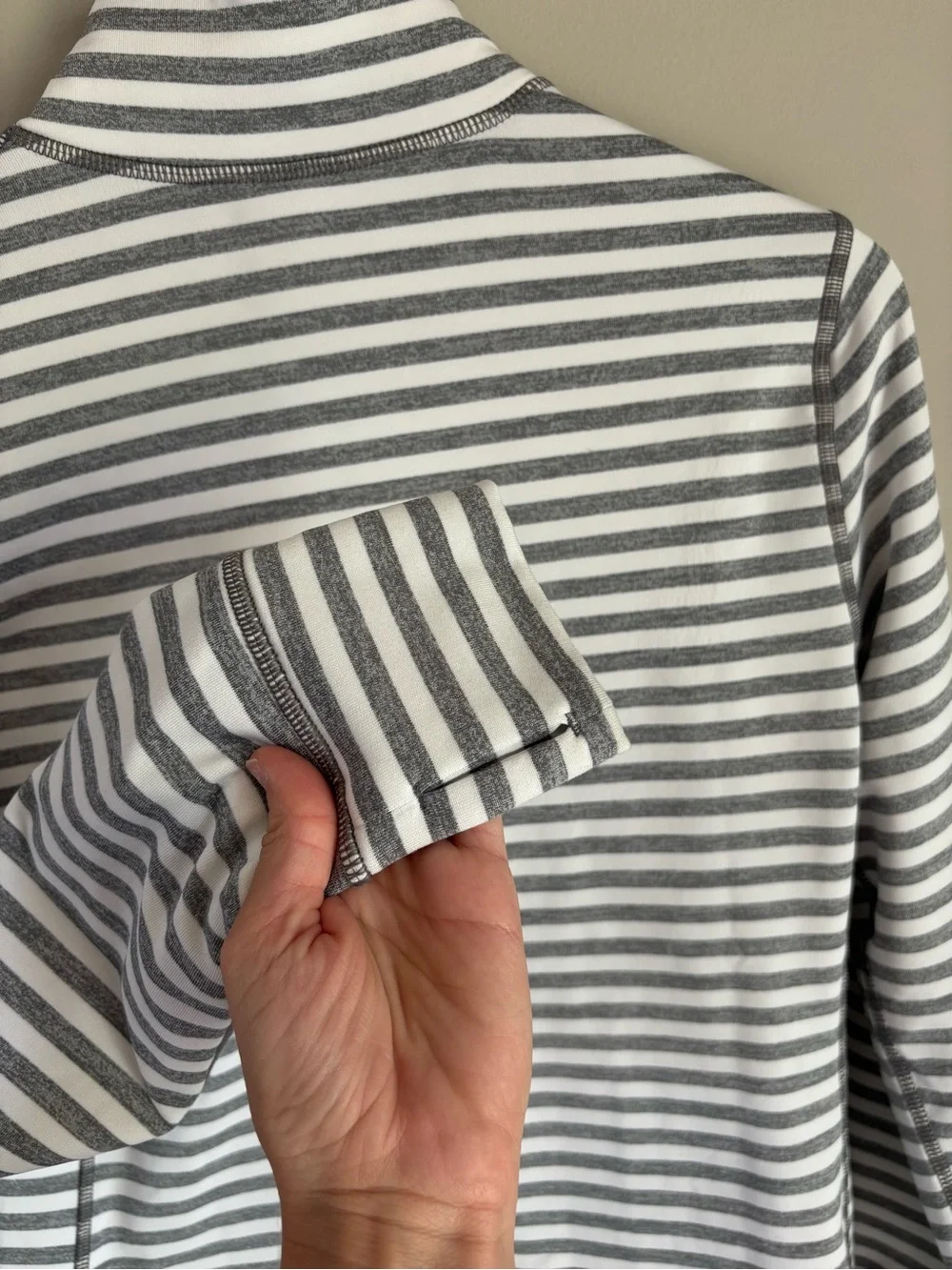 Lucy comfortable gray